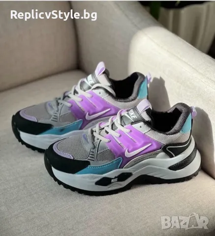 Дамски маратонки Nike 