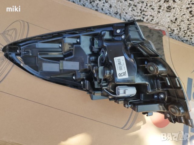 Десен външен LED стоп за Toyota C-HR хибрид , снимка 3 - Части - 41757779