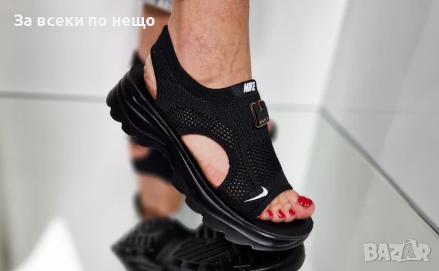 Nike Дамски Сандали Найк От 36 До 41 Номер - Бели Или Черни Код P824, снимка 2 - Сандали - 50830545
