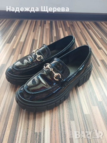 Лоуфъри, снимка 3 - Дамски ежедневни обувки - 51775845