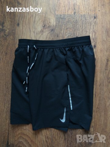 NIKE M NK FLX STRIDE SHORT - страхотни мъжки шорти КАТО НОВИ, снимка 10 - Спортни дрехи, екипи - 40919865