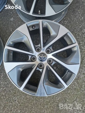 джанти Toyota rav 4 17 , снимка 4 - Гуми и джанти - 53983803