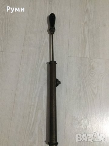 Стара праскачка/помпа, снимка 6 - Антикварни и старинни предмети - 39686710