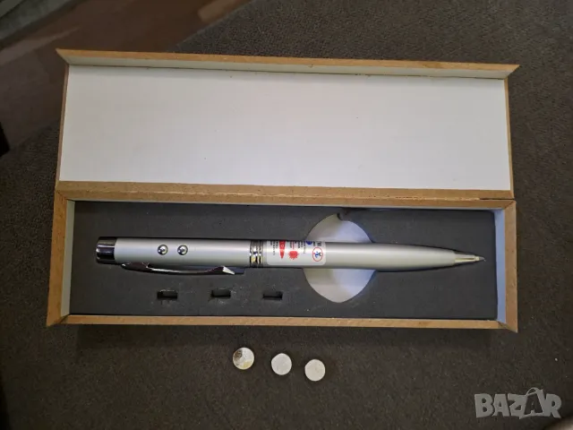 Химикалка показалка лазер в дървена кутия, снимка 4 - Колекции - 49719717