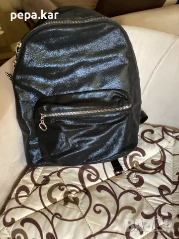 Раница Reserved черна дамска , снимка 2 - Раници - 48726274