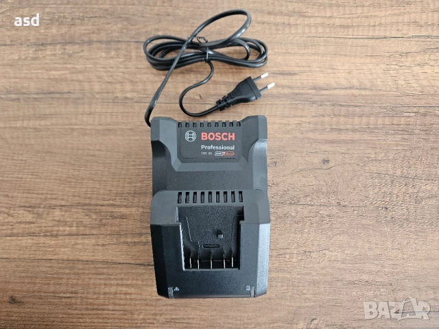 BOSCH Ново зарядно устройство 