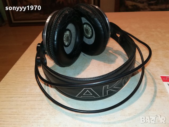 AKG K271 STUDIO-MADE IN AUSTRIA 0710211830, снимка 2 - Слушалки и портативни колонки - 34385300