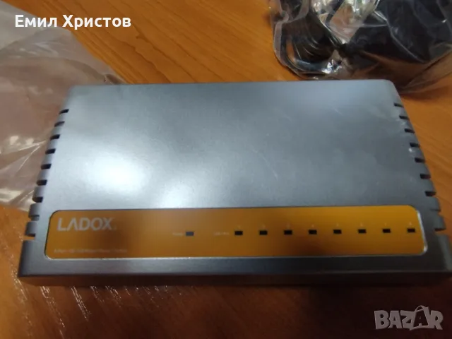 Switch 8 port  суич