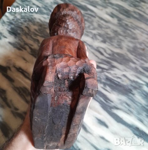 Продавам стара африканска дървена статуетка, снимка 8 - Антикварни и старинни предмети - 41346766