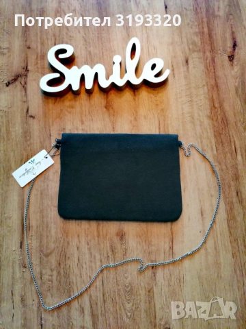 Малки дамски чанти , снимка 4 - Чанти - 53309728