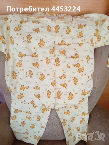 Детски и бебешки пижами и детски домашен халат, снимка 8 - Детски пижами - 51029006