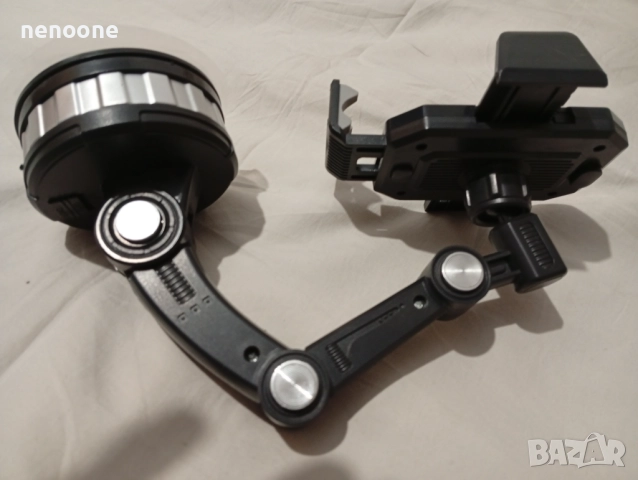 Автомобилен вакуум държач за телефон, снимка 5 - Аксесоари и консумативи - 52501163