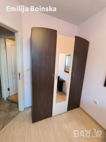 Гардероб с огледало + скрин – комплект, снимка 3 - Гардероби - 53677185