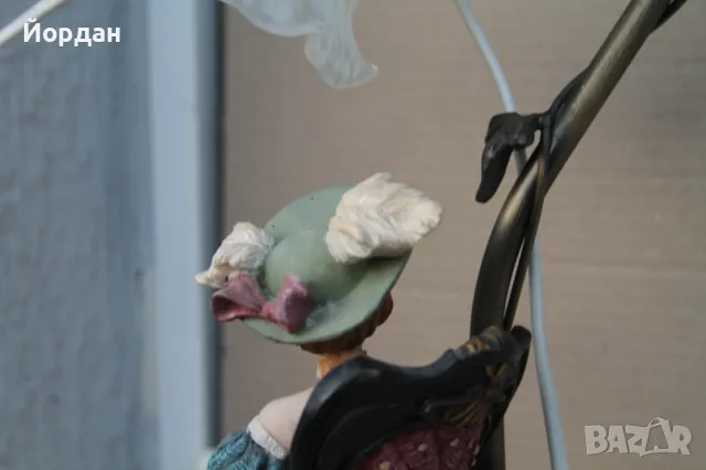 Настолна лампа, снимка 16 - Настолни лампи - 48297182