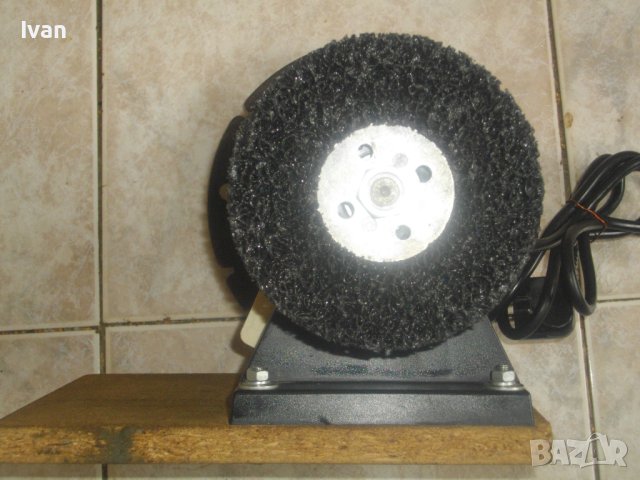 Немски Ел.Шмиргел Einhell-3000 об/мин-180W/120W-Старо Качество-Почти Нов-С Дървена Основа-Отличен, снимка 18 - Други инструменти - 41368474