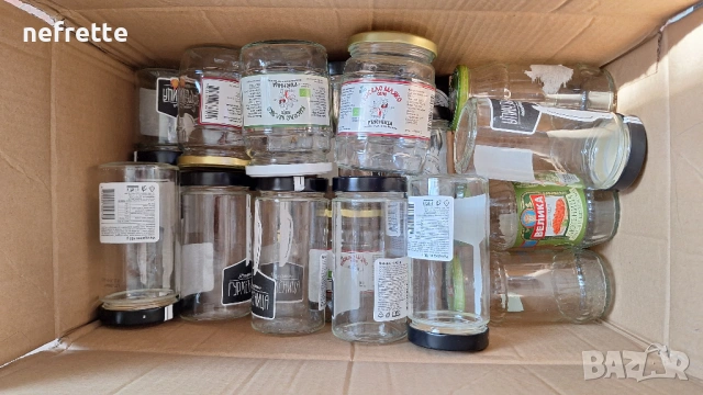 Чисти стъклени буркани в размери 500 мл и 580 мл