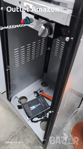 Cecotec  Газов пирамида 13000 W, гааз бутан или пропан, форма на пирамида, ефект на факла, снимка 7 - Отоплителни печки - 48061597