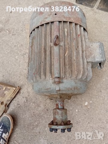 Електродвигател 22кв. с  помпа 11л/с, снимка 1