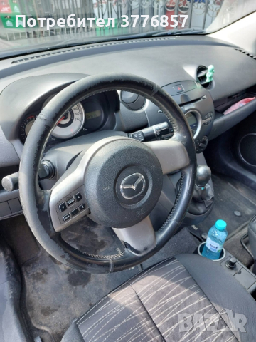 Mazda 2, снимка 8 - Автомобили и джипове - 42368908