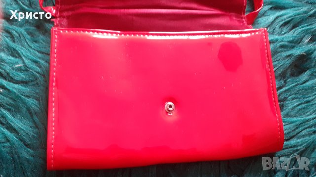 чанта дамска Royal Classic, лачена, червена, лъскава, снимка 4 - Чанти - 35964095