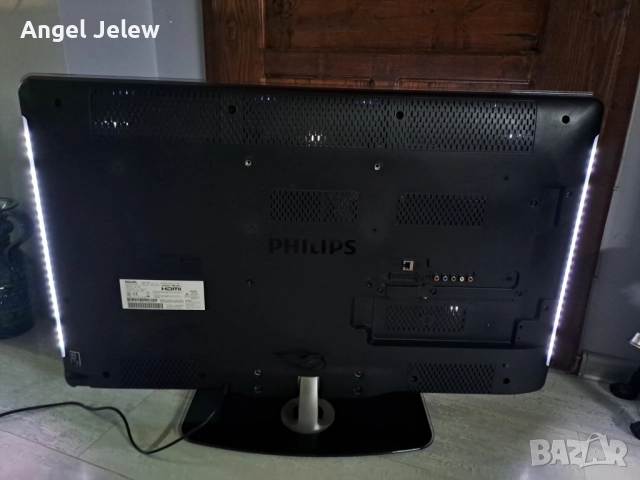 телевизор TOSHIBA, снимка 3 - Телевизори - 51705180