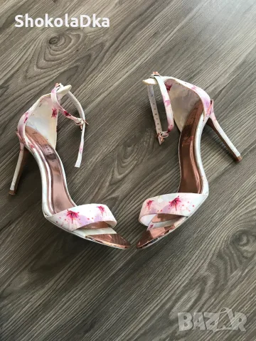 Сандали на висок ток Ted Baker - 37, снимка 2 - Сандали - 46725571