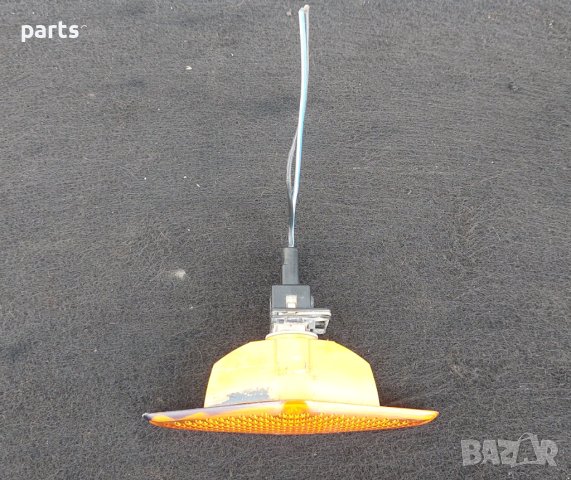 Мигач Калник Форд Фокус - Ford Focus Mk1 N, снимка 2 - Части - 40326604