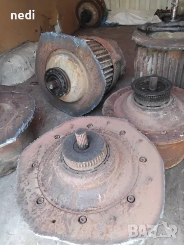 колела редуктори мотори за мостови,козлови кран , снимка 18 - Резервни части за машини - 44223330
