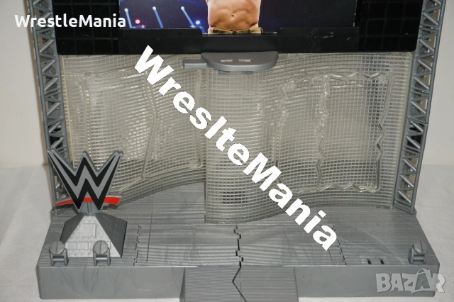 Рядка Кеч Сцена WWE ELECTRONIC ULTIMATE ENTRANCE STAGE PLAYSET MATTEL RAW AND SMACKDOWN, снимка 7 - Колекции - 51854839