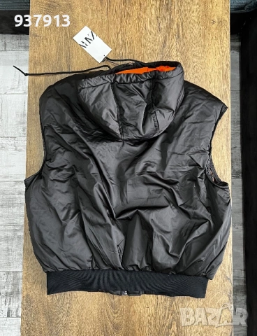 Дамски черен елек, снимка 3 - Елеци - 53734094