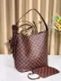 Louis Vuitton ⚜️Дамски Чанти , снимка 9