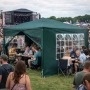 Просторна градинска шатра - стабилна конструкция и водоустойчива рамка, снимка 9