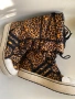 Апрески Adidas N 39 1/2 в тигров принт, снимка 1
