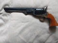 Револвер Колт., снимка 3