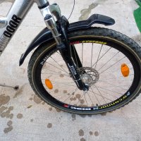 Алуминиев велосипед 26"нов внос с дискови спирачки., снимка 8 - Велосипеди - 34788818