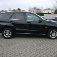 Mercedes-Benz ML 350 CDI BlueTEC 4Matic 7G-Tronic , снимка 2 - Автомобили и джипове - 36146302