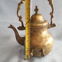 Античен лят масивен бронзов чайник , снимка 4 - Антикварни и старинни предмети - 40934650