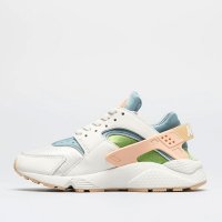 Дамски маратонки Nike AIR Huarache, снимка 2 - Маратонки - 41020807