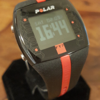 Фитнес часовник POLAR FT7, снимка 4 - Спортна екипировка - 44574135