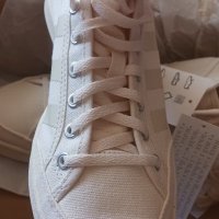 Мъжки кецове Adidas 42 номер , снимка 1 - Кецове - 41762554