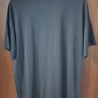 Дамска тениска Bershka, снимка 2 - Тениски - 41640741