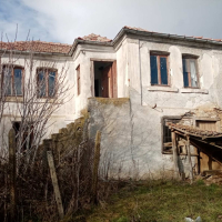 Къща в село Лисово, снимка 2 - Къщи - 44794656