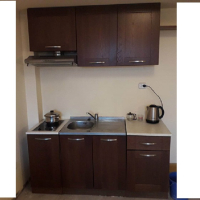 Кухненски мебели с вградени уреди, снимка 1 - Кухни - 44575512
