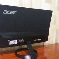 Монитор Acer R221Q, снимка 2 - Монитори - 44784047