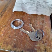 Стара брава,бравичка #13, снимка 4 - Антикварни и старинни предмети - 39553841