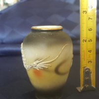Порцеланова миниатюрна японска вазичка, снимка 3 - Други ценни предмети - 34145048