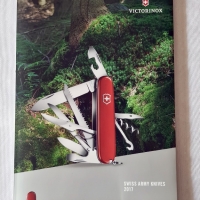 Victorinox каталог 2017 г., снимка 1 - Ножове - 36056508