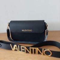 Луксозна Черна чанта  Valentino кодSG- Br259, снимка 1 - Чанти - 36050104