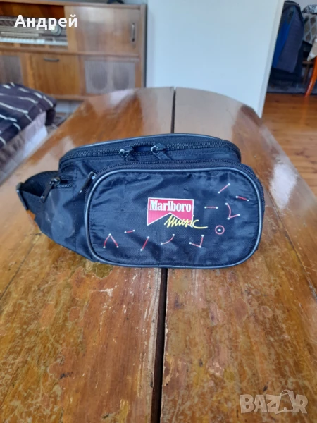 Стара чантичка за кръста Marlboro , снимка 1