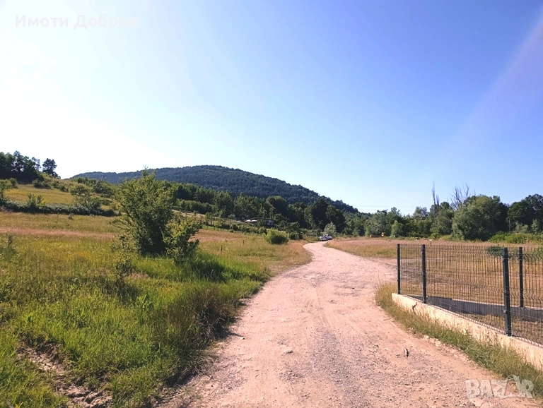 Парцел 3730 кв. м в гр. Троян, снимка 1